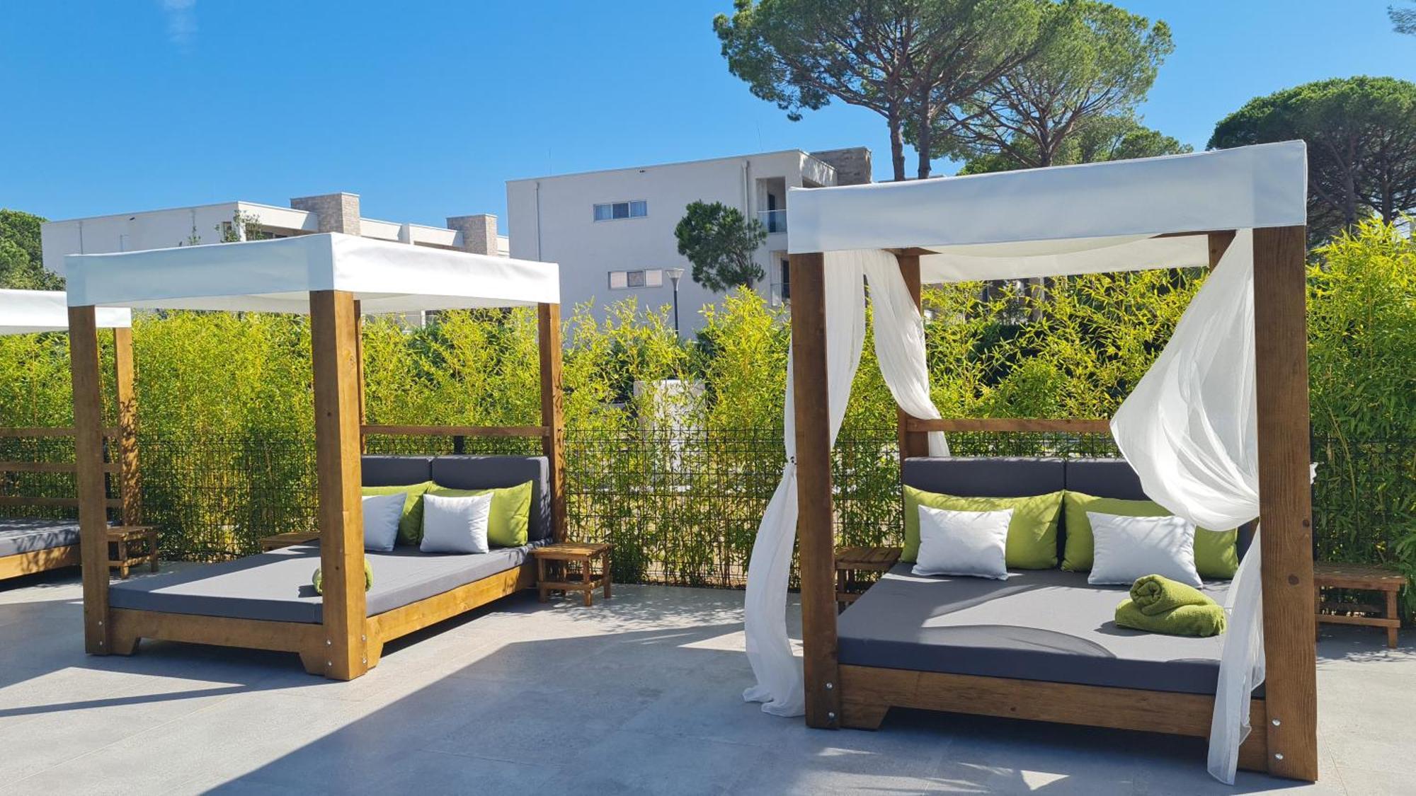 Rosemarine Villas Durrës Extérieur photo