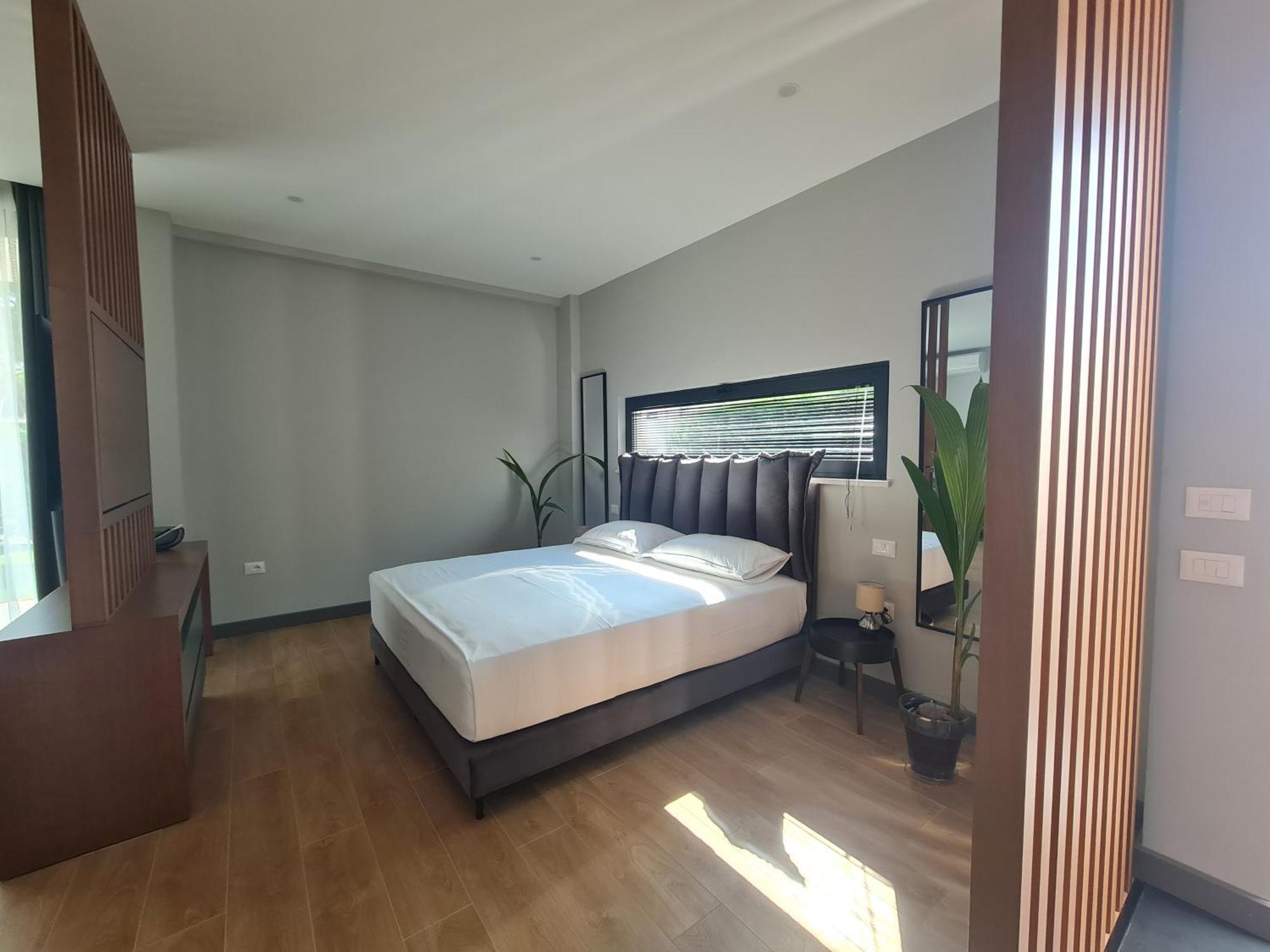 Rosemarine Villas Durrës Extérieur photo